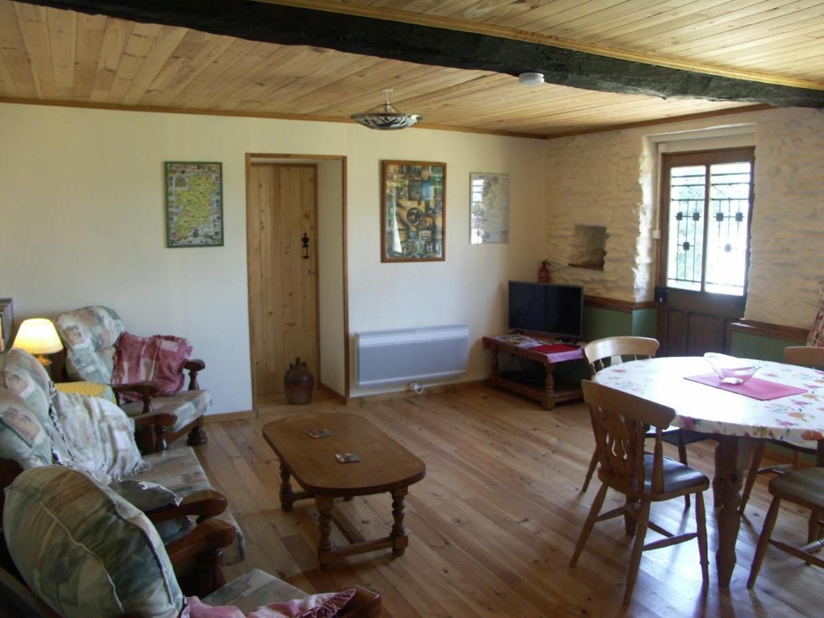 Chalet De Rose Moutier-Malcard Exteriér fotografie